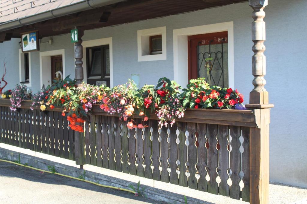 Haus Linda Apartment Barnkopf Luaran gambar